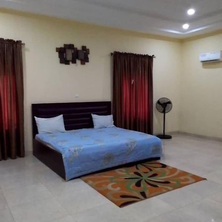 Dumeros Abuja Extérieur photo